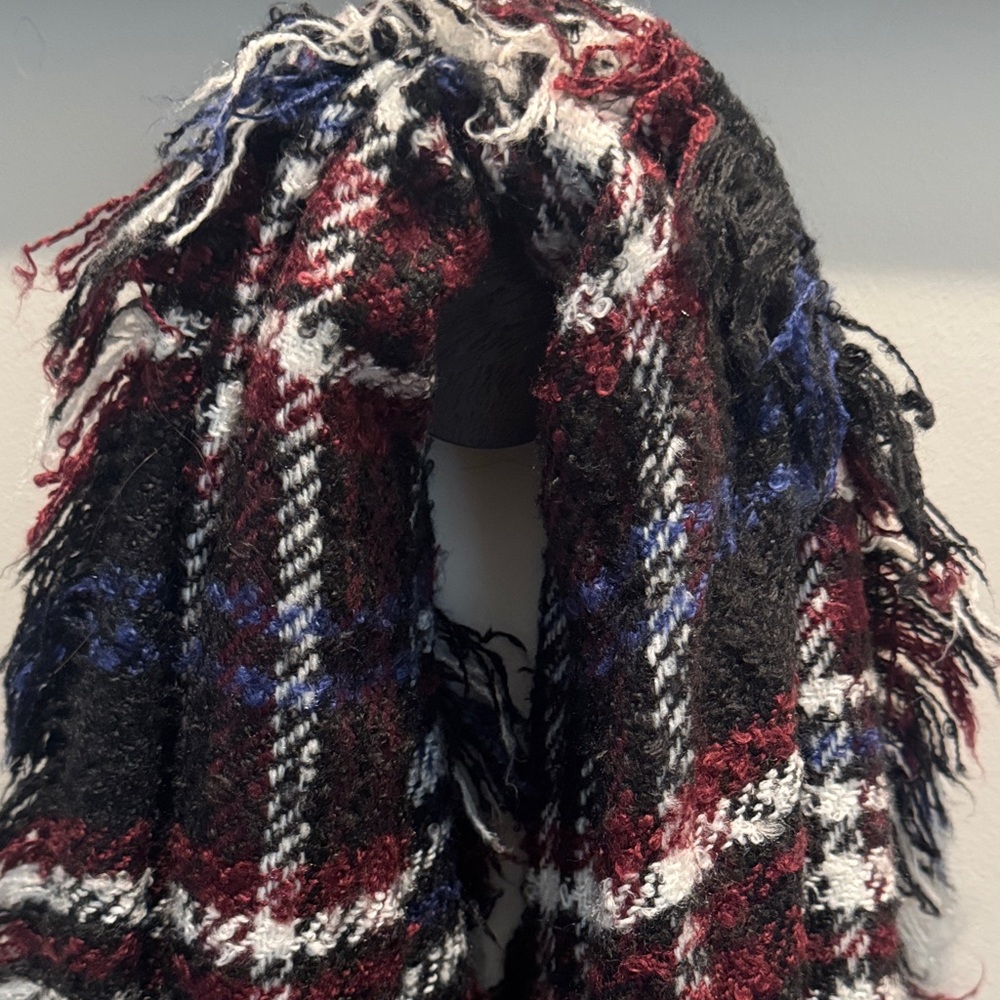 Free People -Plaid Fringed Blanket Scarf